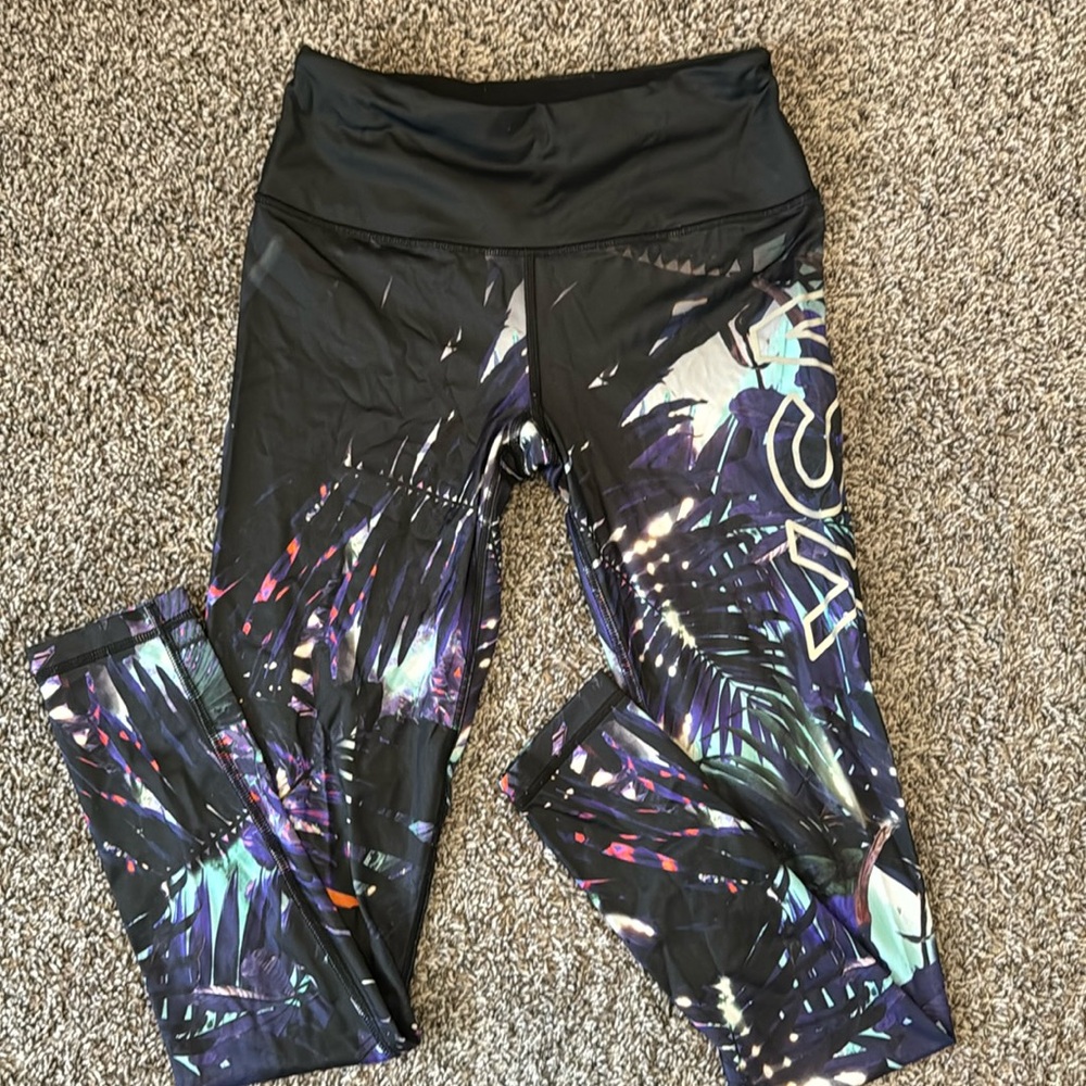 VICTORIA'S SECRET VSX Leggings
